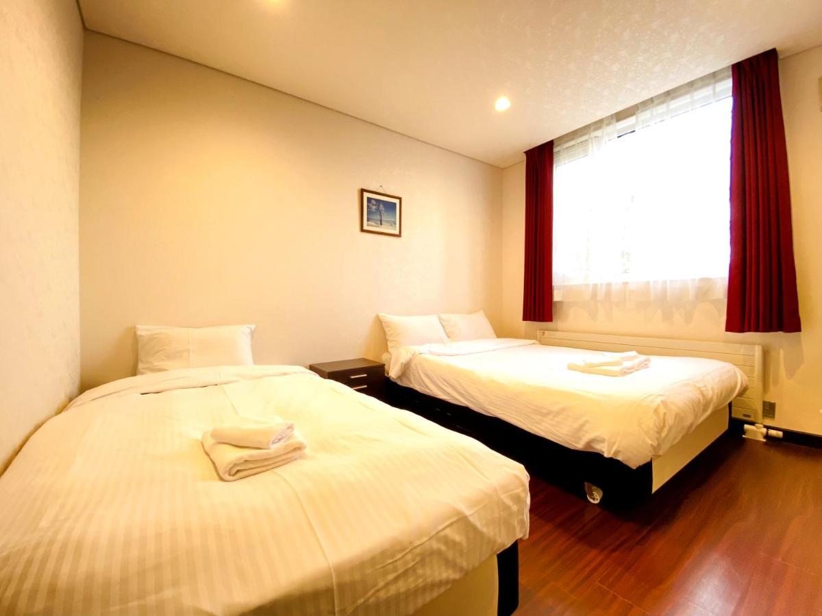Petit Hotel Melon Nakafurano Exteriör bild